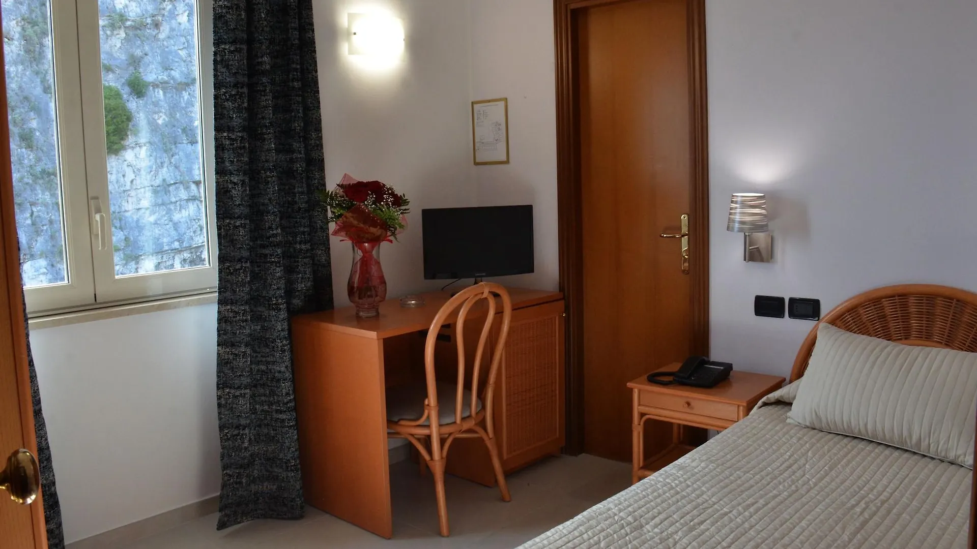 Hotel Corallo Taormina 4*,