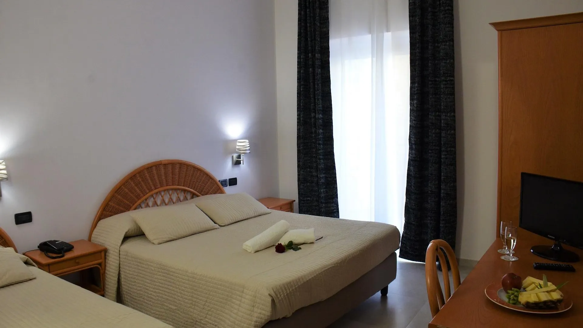 טאורמינה Hotel Corallo איטליה